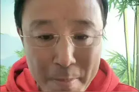 侯耀文大弟子贾仑直播说：郭德纲跟好多人学过相声，包括常宝丰图片