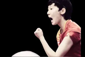 又换球了！新加坡大满贯官宣比赛用球：银河！王曼昱尽快切换手感图片