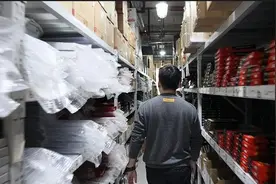 清华学生卖乒乓球拍，蝉联十年类目第一，如今年销过亿图片