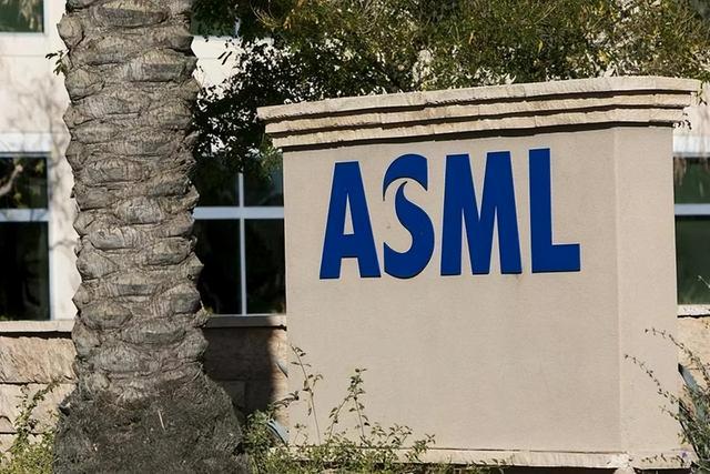 都反水了？ASML、荷兰光刻机供应商相继宣布，令人吃惊