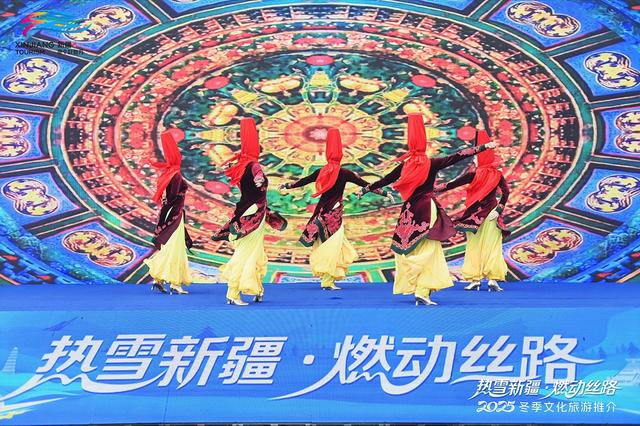 “热雪新疆”文旅推介走进郑州 豫疆携手共拓冰雪经济新篇章