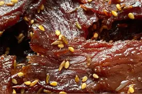 建议中老年人，别心疼钱，这4种零食，该吃就吃，腿脚有劲营养好图片