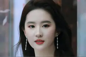 虎扑女神前十排名，各个大美女章若楠挤进前三，热巴仅排第九图片