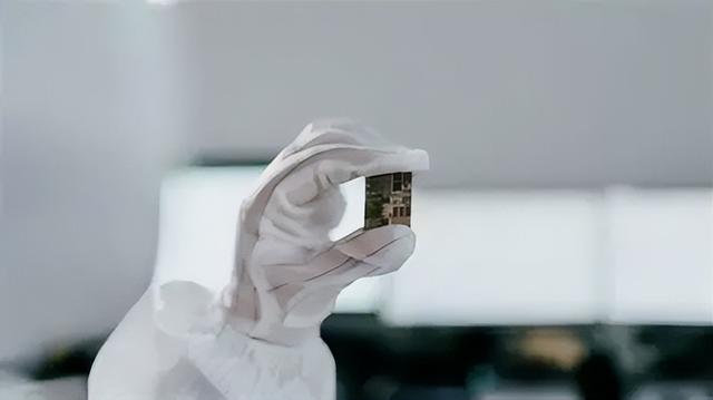 日本政坛巨震！166票封喉 公明党倒戈	，高市时代或终结，中方回应