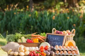 中美关税战，3.8万亿出口或转内销，普通人钱包要涨多少？了解下图片