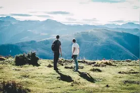 和玩心眼的人在一起，你不内耗谁内耗图片