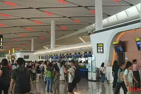 阿塞拜疆对中国公民免签，OTA平台：暑期相关旅游订单同比增长85%图片