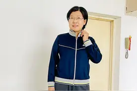 旧衣改造 退休阿姨的节俭之道图片