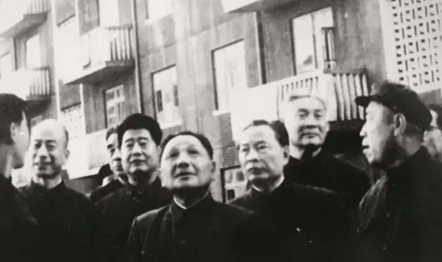 78年他调任北京市委书记，对华国锋抱怨：我到天津屁股还没坐稳