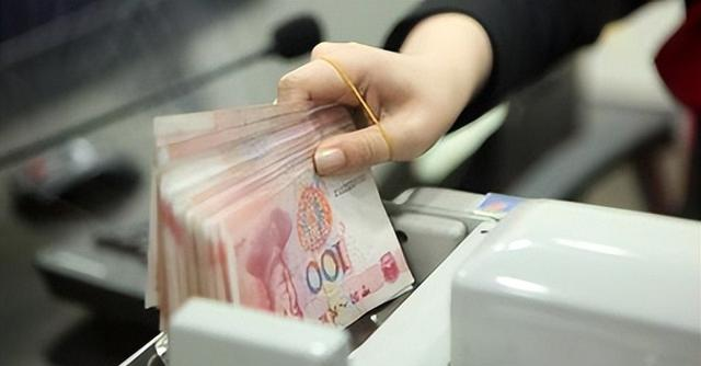 你的钱包正被资本掏空，外卖、贷款、吃喝暗藏陷阱，难怪攒不住钱