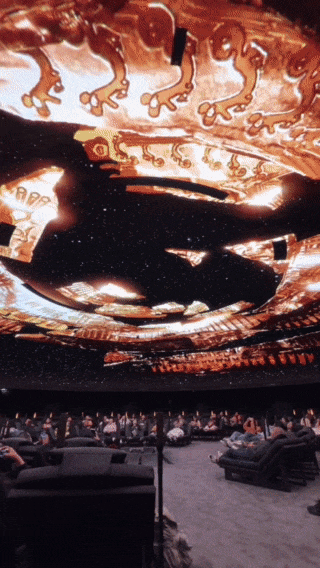 在三星堆躺着看展，真不是玩儿抽象