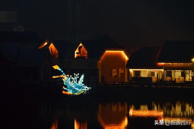 从“熊猫故乡”到“冰雪诗境”，成都以冰雪为媒绽放国际吸引力