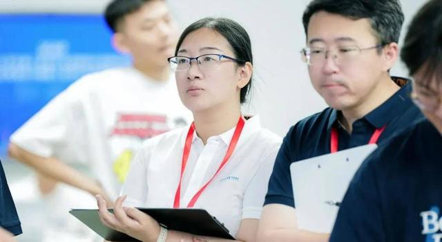 2025全国大学生嵌入式芯片与系统设计竞赛总决赛即将启幕