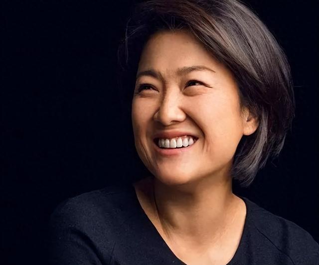 善恶终有报：疫情时对中国一毛不拔，却大方捐美国6亿，如今咋样