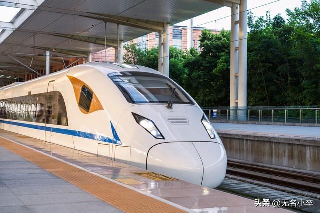 三亚和北海都去旅居过，实话实说，两者对比，我更喜欢北海这里