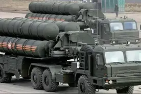 最后时刻俄军携S400撤退，伊朗驻叙使馆被砸，反对派打库尔德武装图片