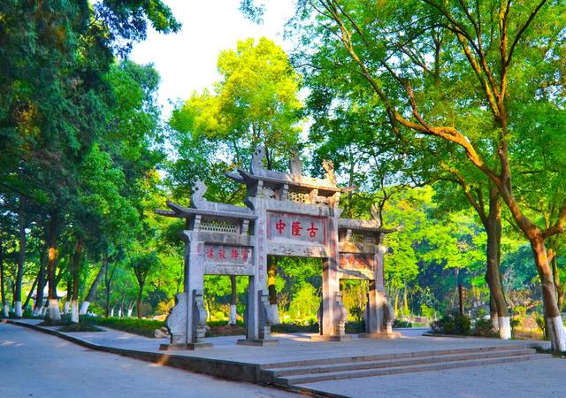 客源互送+街头快闪 襄阳文旅走进重庆共拓旅游新篇