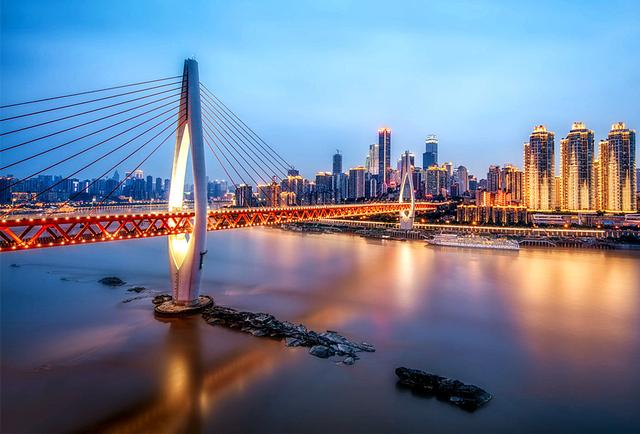 为何外地游客都喜欢到武汉来看长江大桥？特别是武汉长江大桥呢