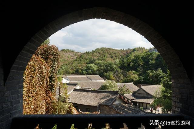 红叶、古镇、水乡，这是秋日的绝美邂逅