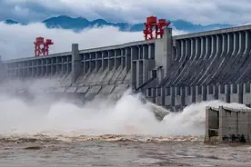 三峡大坝有可能报废？淤泥堆积超18亿吨，究竟该如何治理？图片