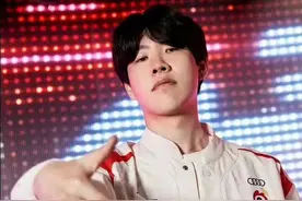 Theshy未续约原因曝光！自降身价仍被嫌高，WBG签下ZDZ压力Theshy图片