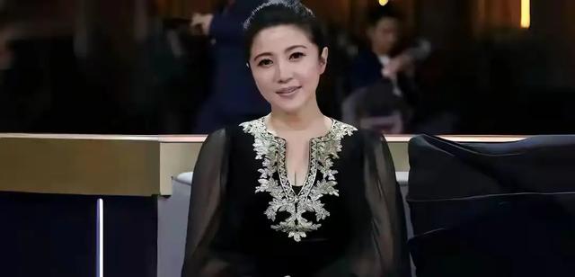 中国最丰满的6位女星	，美的各有千秋，她们的身材也太犯规了！