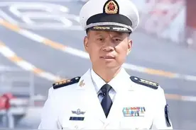 科普：军官有哪些职级？各自对应什么军衔？图片