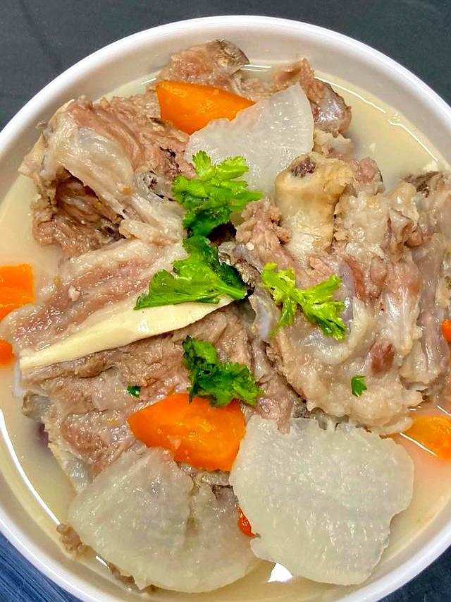 最适合男人吃的肉类排行榜，鸡肉倒数第1，羊肉排第3	，长见识了