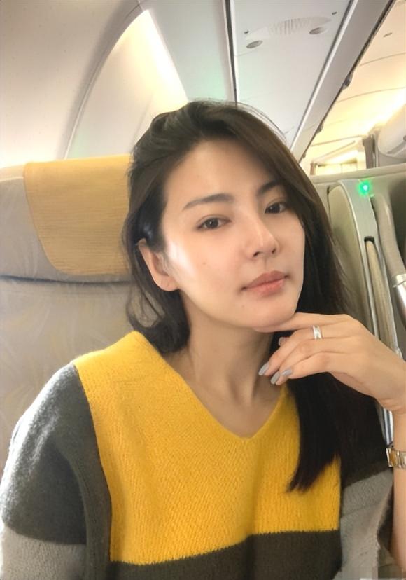 色字头上一把刀！国家出手	，张雨绮越扒越有，代孕只是冰山一角