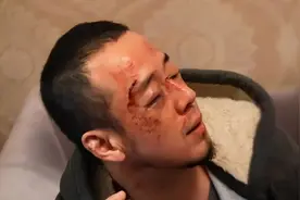 11月4日，杨坤在长沙演出结束后返回酒店途中被打？警方作出回应图片