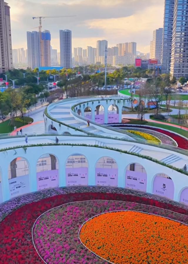 城市新绿肺！昆明新晋遛娃赏花宝地！巫家坝中央公园游玩全攻略