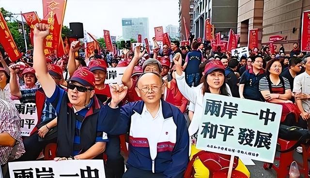 看完阅兵返台后，77岁洪秀柱将有麻烦，吴子嘉断言：她要被关起来