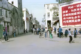 老外拍摄的1979年的深圳，22张老街照片，今昔对比变化太大了！图片