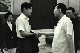 1971年，杨振宁回国，点名要见邓稼先，大批导弹专家因此脱离苦海图片