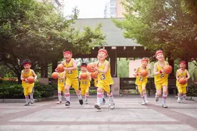 打好小篮球 心怀大梦想图片