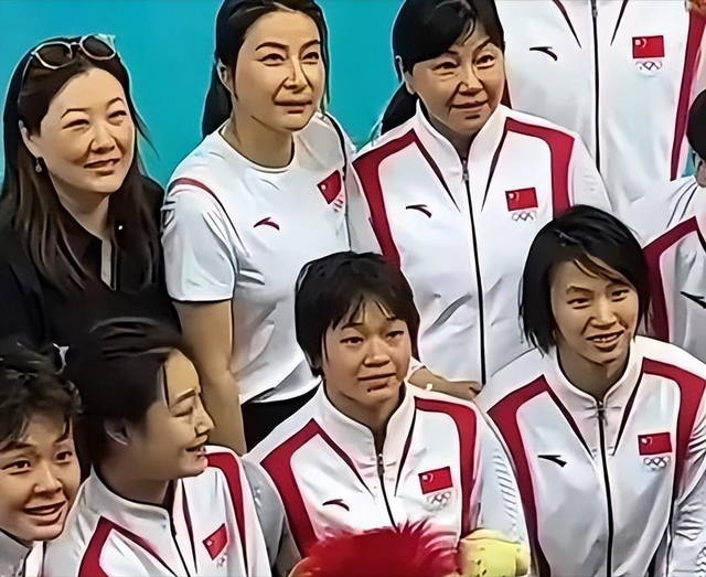 全红婵重返国家队被拍，全新样貌判若两人	，意外透露出她真实处境