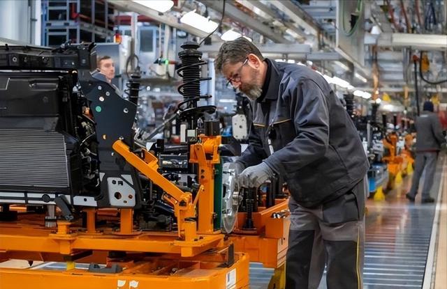 果然不出默克尔所料，27国枪口一致瞄准中国，欧洲正滑向第三世界