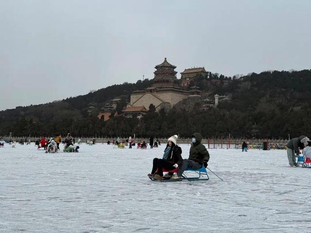 今天！颐和园冰场，正式开放