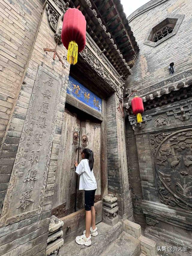 晋中一日游精华攻略：从王家大院到平遥古城