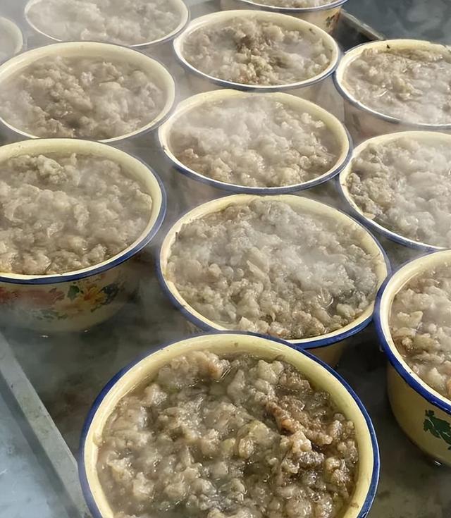 别只盯着不夜城！清明去西安，早上5点半的大雁塔才是真长安