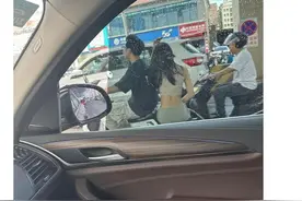 盘点那些极致搞笑的神回复图片