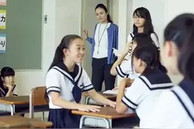 初中只要没补课进入高中，不是学霸就是黑马图片