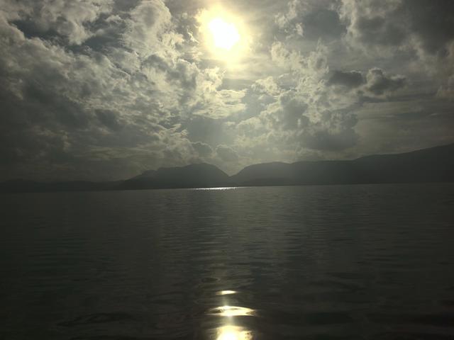 《雨霖铃·滇池秋望》