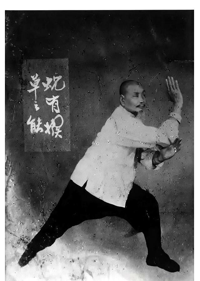 前脚一踩浑身炸劲！心意拳秘传丹田发力诀窍，练出穿透力