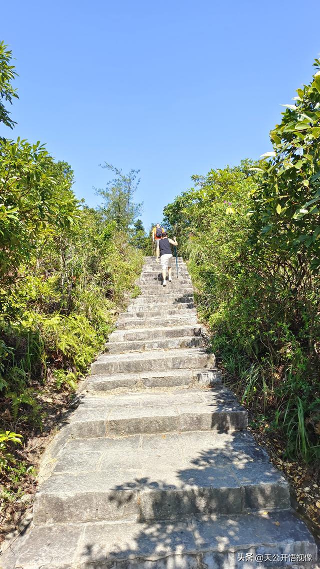 推荐一条攀登深圳梅沙尖最为轻松便捷的路线