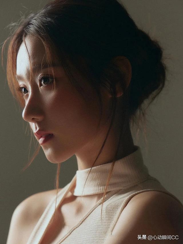 ‌北舞校花周静波：‌172cm的舞蹈精灵，治愈系笑容成她的标志！