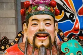 有一老汉，供了一辈子财神，最后却穷死了！图片