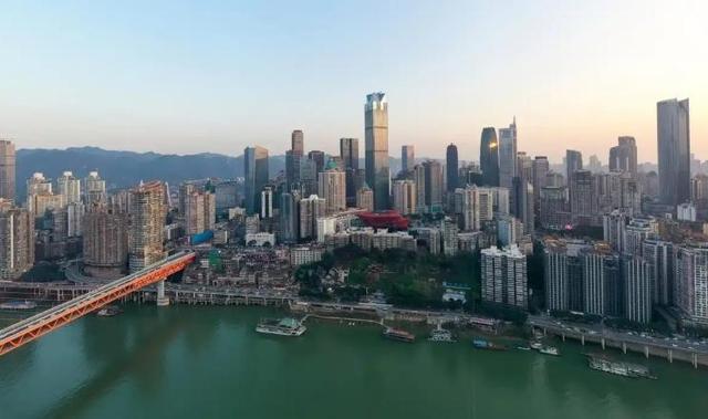 一旦战事大规模爆发	，我国必须死保8座城市，关键时候能抵御外敌