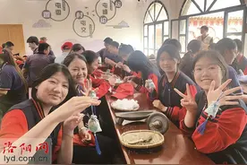 宜阳县香鹿山镇：“行走课堂”花样多 乡村振兴添动能图片