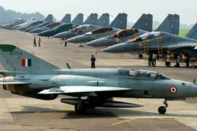 印巴主力战机对比：苏-30指标全面占优，实战却完全打不过枭龙图片